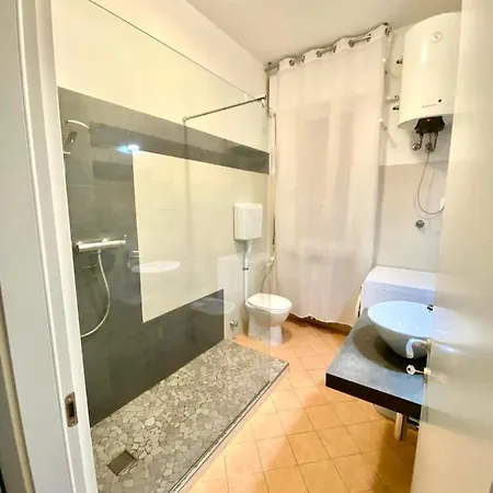 A Tre Passi Dal Centro شقة *