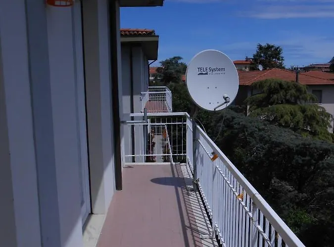 شقة A Tre Passi Dal Centro فورلي